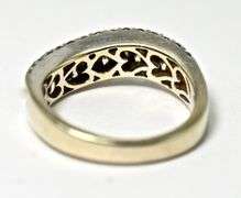 High Quality 18K White Gold Wavy Baguette Diamond Band