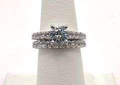 Stunning 2 Band 3.75 Ct Lab Simulated Diamond Ring Set
