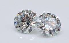 Dazzling 5 Cttw Matching Pair VVs1 White E-F Lab Simulated Diamonds Solitaires