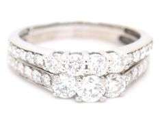 14kt White gold 1.60ctw diamond bridal set