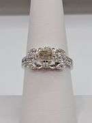 Beautiful 1 Ct VVs1 Peach Fire Moissanite Gemstone Ring