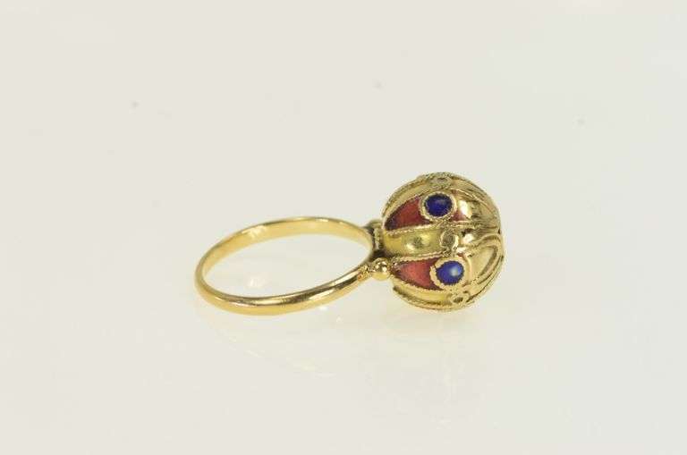 18K Yellow Gold Victorian Ornate Dome Ball Vintage Ring