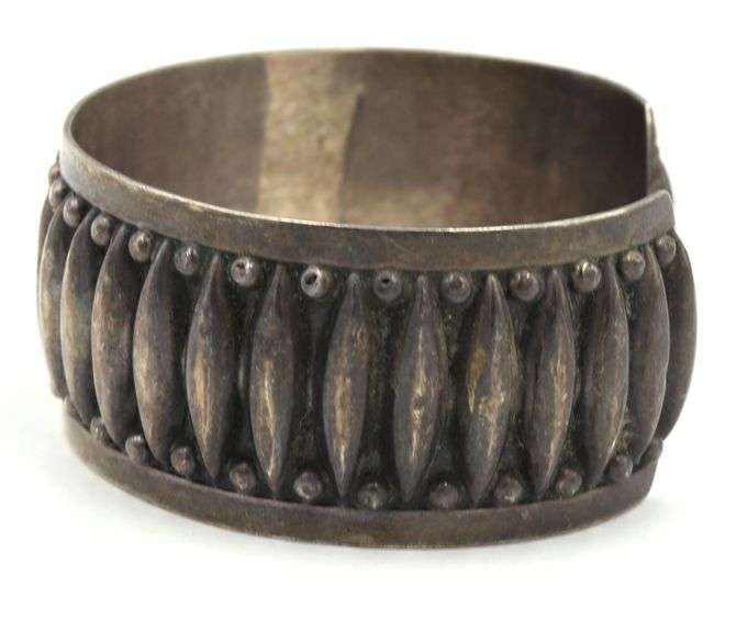 Vintage 925 sterling silver signed engraved cuff bangle