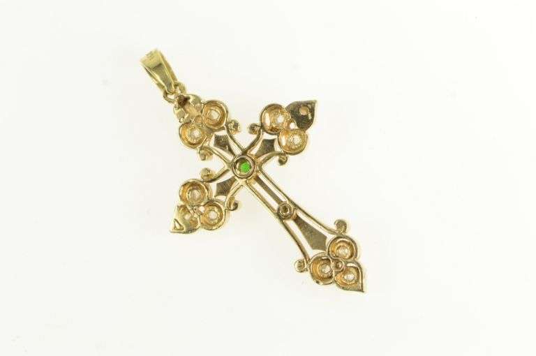 14K Yellow Gold 1.01 Ctw Victorian Emerald Enamel Cross Pendant