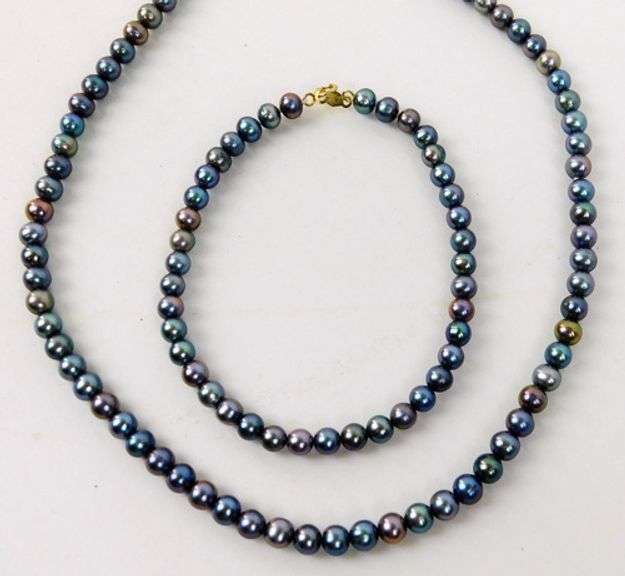 Lustrous Peacock Pearls Necklace & Bracelet, 10K Clasps