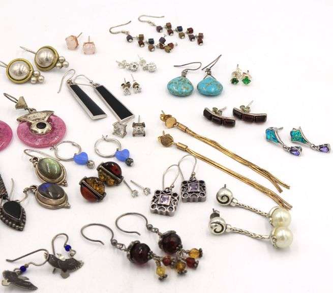 Group lot of vintage 925 sterling silver earrings