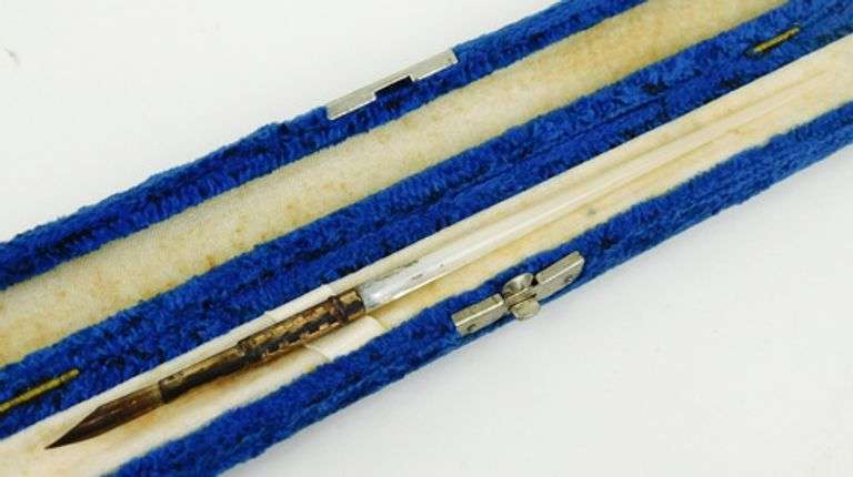 Antique Mother of Pearl Dip Pen with Box