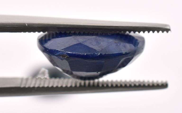 Lovely 8.18CTS Natural Oval Shaped Blue Sapphire