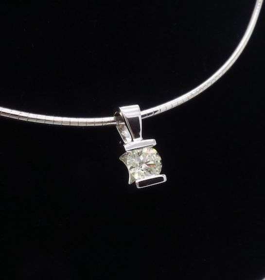 1.18CT Diamond Solitaire Pendant Necklace