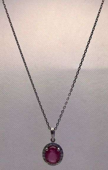 STUNNING VINTAGE DESIGN 14K WHITE GOLD RUBY AND DIAMOND PENDANT NECKLACE