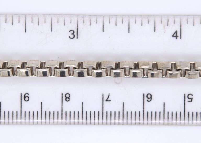 Tiffany & Co Venetian link bracelet in 925 sterling silver