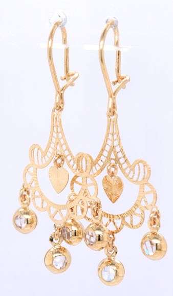 14kt Yellow gold dangle earrings