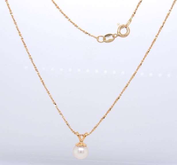 14kt Yellow gold 6mm Pearl pendant on chain necklace