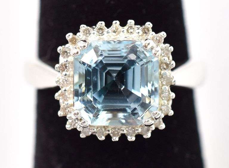 Beautiful 925 Blue Topaz and CZ Gemstone Ring