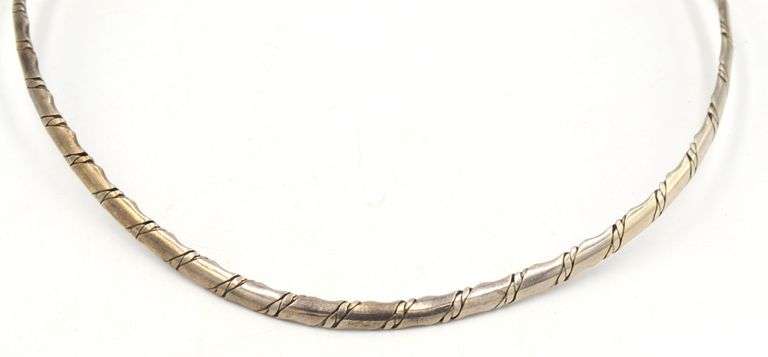 Group lot of 4 Vintage 925 sterling silver cuff necklaces