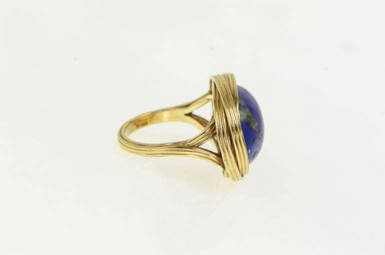14K Yellow Gold 1960's Ornate Lapis Lazuli Cabochon Statement Ring