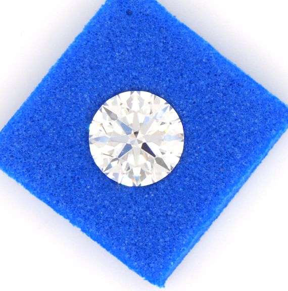 1.03ctw round brilliant cut lab grown diamond