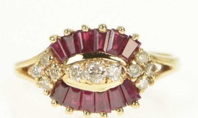 14K Yellow Gold 1.83 Ctw Diamond Baguette Ruby Halo Vintage Ring