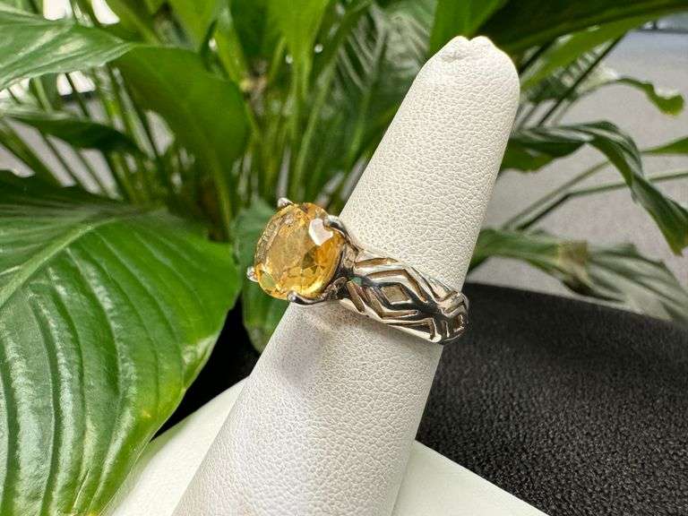 Sterling Silver Natural Gemstone Citrine Ring Size 6