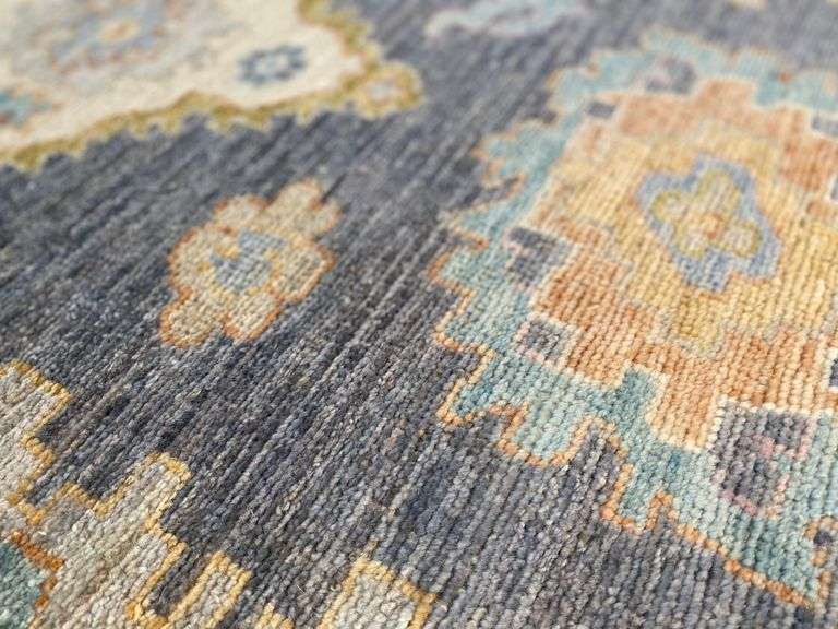 EXQUISITE OUSHAK RUNNER 2'.10"x11'.10"