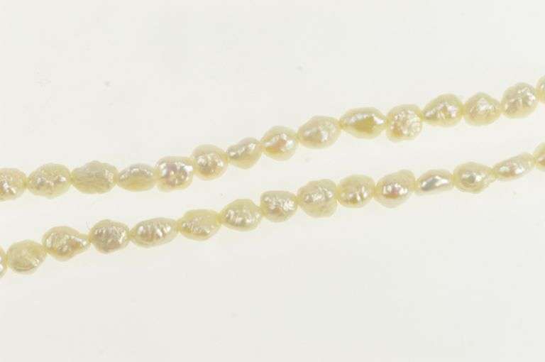 14K Yellow Gold Pearl Beaded Vintage Classic Statement Bracelet