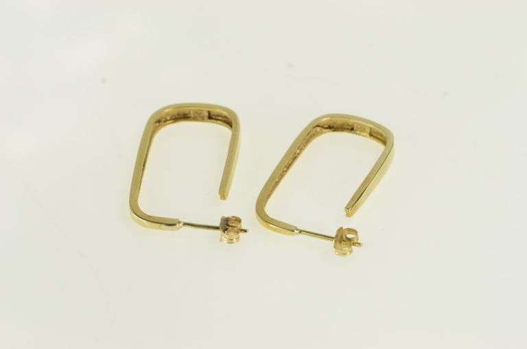 14K Yellow Gold 31.2mm Vintage Squared Oval Hoop Earrings