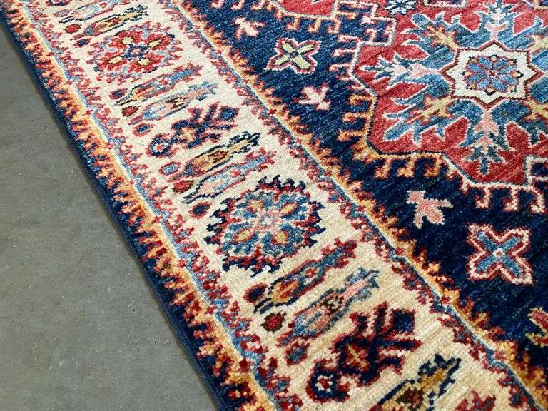 MAGNIFICENT SUPER KAZAK RUNNER 2'.8"x9'.10"