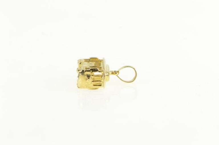 14K Yellow Gold 3D Trolley Vintage San Francisco Charm/Pendant
