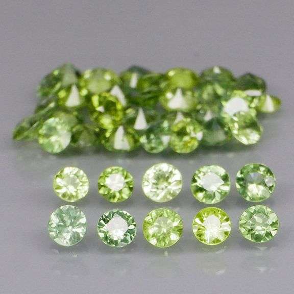 Heated only! 3.16ct round cut Australian Sapphire set