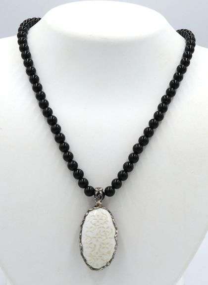 Black onyx beaded necklace with pendant