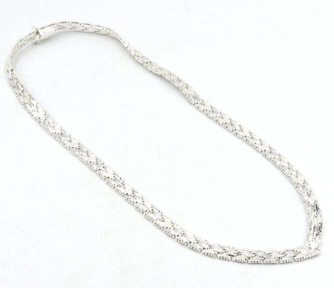 Group lot of Vintage 925 sterling silver necklaces