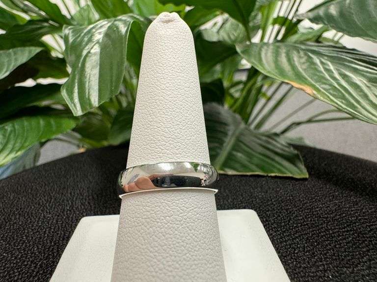 14k White Solid Gold 5mm Comfort Fit Domed Plain Men's Women's Wedding Band Size 9