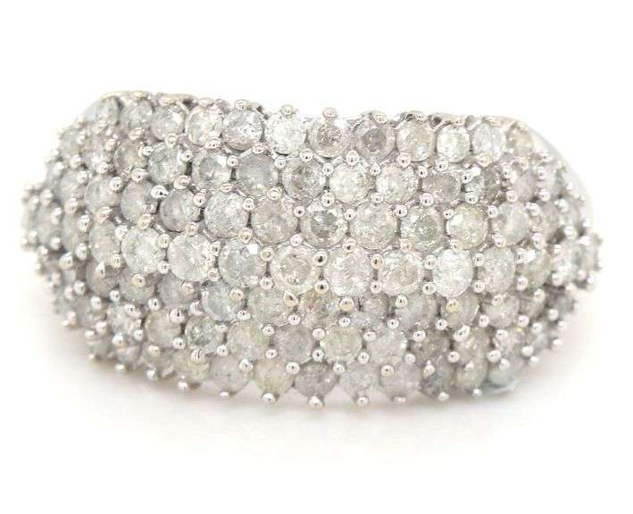 10kt White gold diamond cluster dome ring