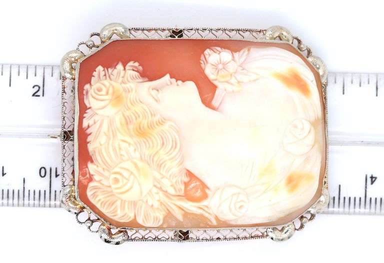 14kt White gold Shell Cameo pendant pin