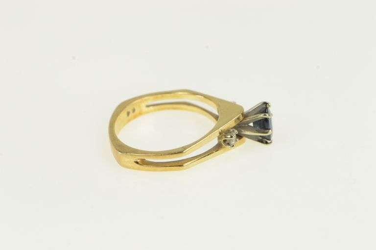 14K Yellow Gold 1950's Natural Sapphire Diamond Engagement Ring