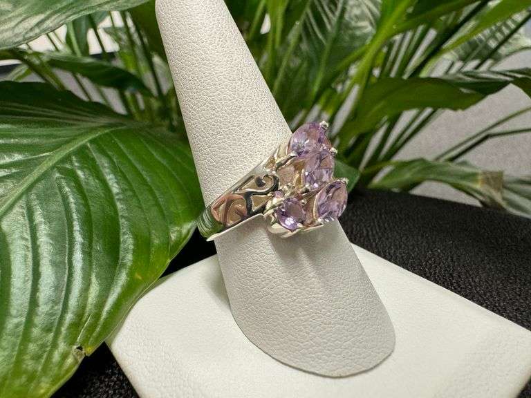 Sterling Silver Natural Gemstone Amethyst Ring Size 9