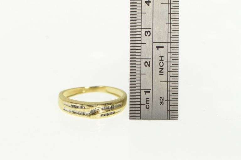 14K Yellow Gold Baguette Diamond Men's Wedding Band Ring