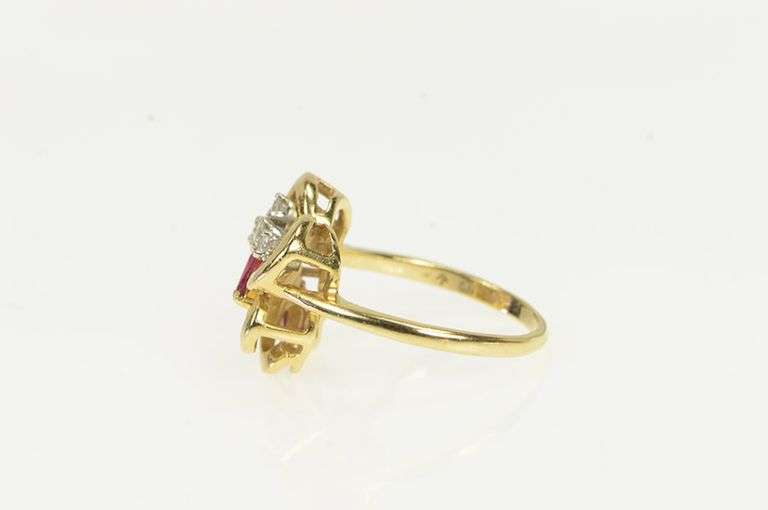 14K Yellow Gold 1930's Ruby Diamond Freeform Cluster Cocktail Ring
