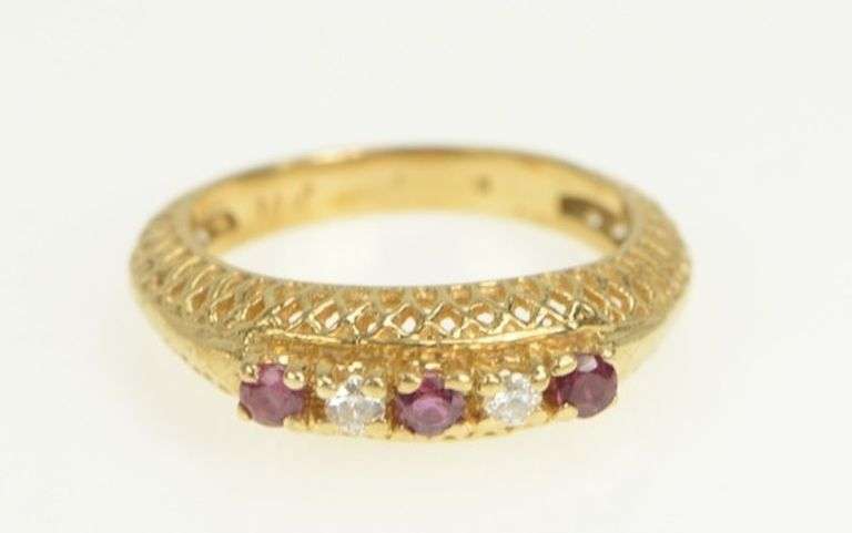 14K Yellow Gold Ornate Filigree Ruby Diamond Ornate Band Ring