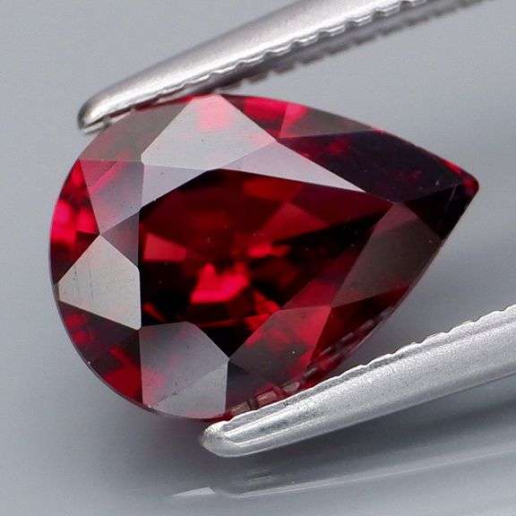 Top red 1.82ct VS Rhodolite Garnet
