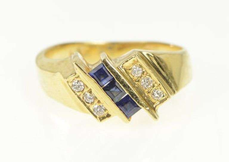 14K Yellow Gold Princess Cut Sapphire Diamond Accent Slanted Ring