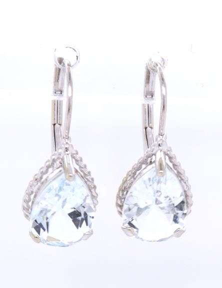 10kt White gold 2.40ctw Aquamarine earrings