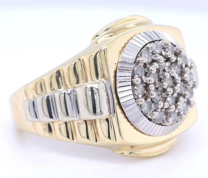 10kt Yellow gold approximate 0.35ctw diamond cluster Rolex style gent's ring