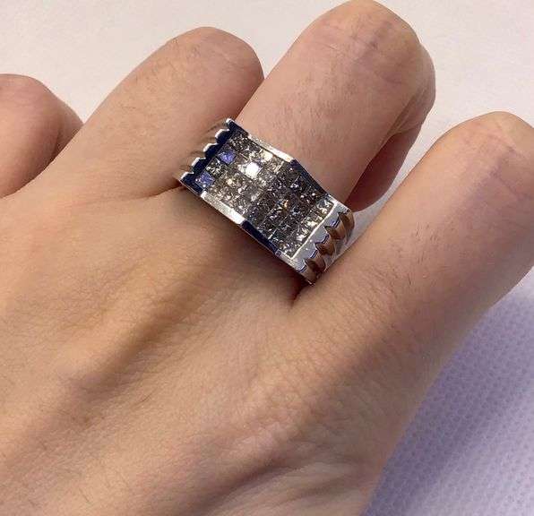 UNIQUE 14K WHITE GOLD PRINCESS CUT MEN’S DIAMOND RING