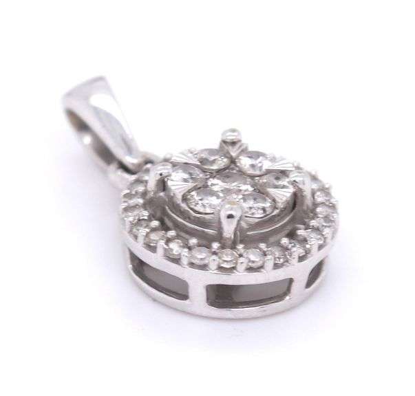 10kt White gold diamond pendant