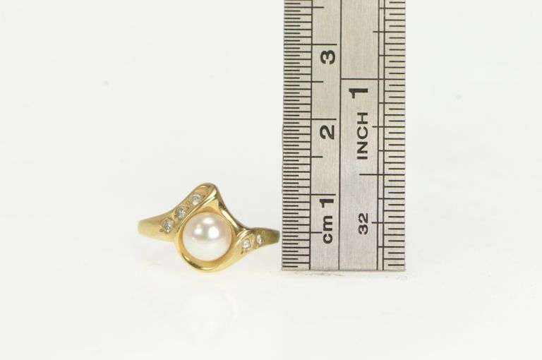 10K Yellow Gold Ornate Pearl Diamond Vintage Bypass Statement Ring
