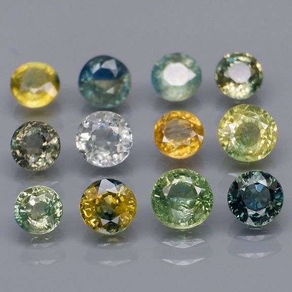 Glistening 5.78ct set of 12 multi-hue Sapphires