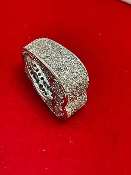 CERTIFIED 14K WHITE GOLD DIAMOND RING