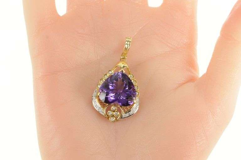 14K Yellow Gold Elaborate Amethyst Heart Diamond Vintage Pendant