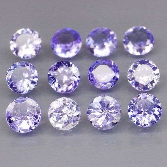 Glittering 3.18ct bright blue violet Tanzanite set